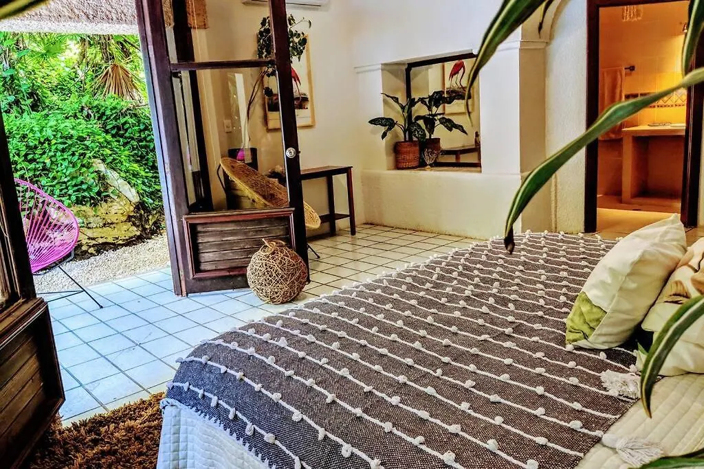 Steps To Ocean Huge Beach Villa Private Pool In Exclusive Fase 1 Playacar Playa del Carmen Messico